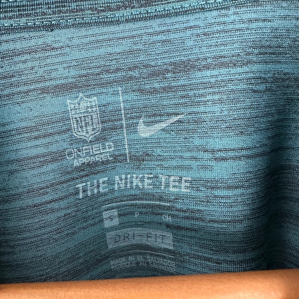 The Nike Tee Onfield Apparel Long Sleeves Philadelphia Eagles Small Mens Green - Picture 4 of 7